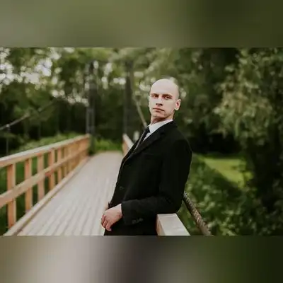 古逊